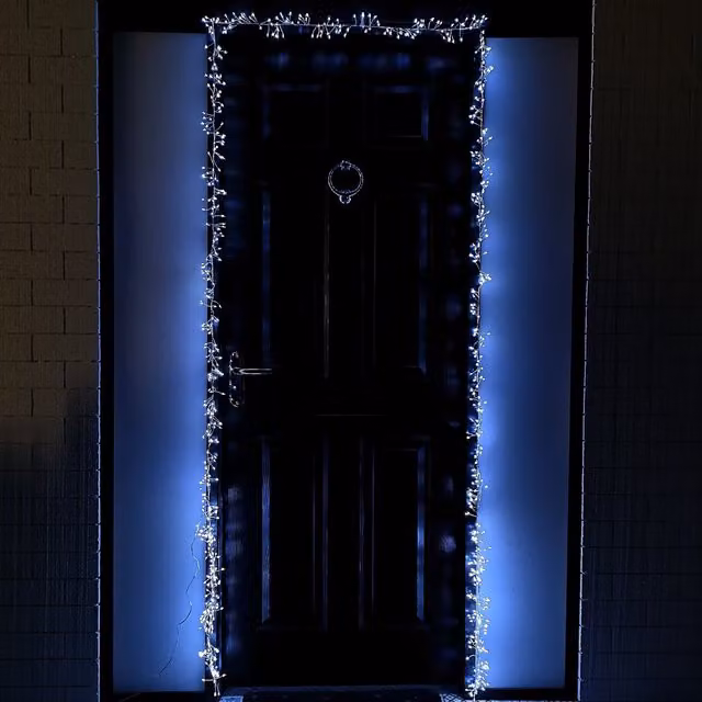 Samuel Alexander 880 LED Indoor Outdoor Christmas Door Lights in Cool White, 5.5m
