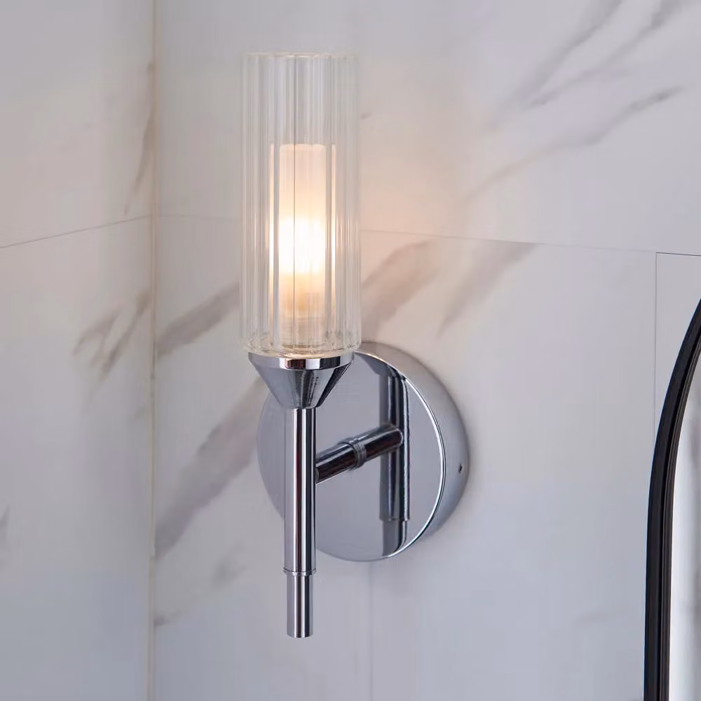 Loops Chrome Plated Bathroom Wall Light with Transparent Glass Shade – 2