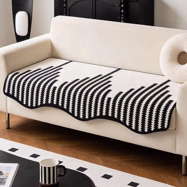 Livingandhome Chenille Anti-slip and Stain-resistant Sofa Cover, Black, W: 240 cm, D: 90 cm