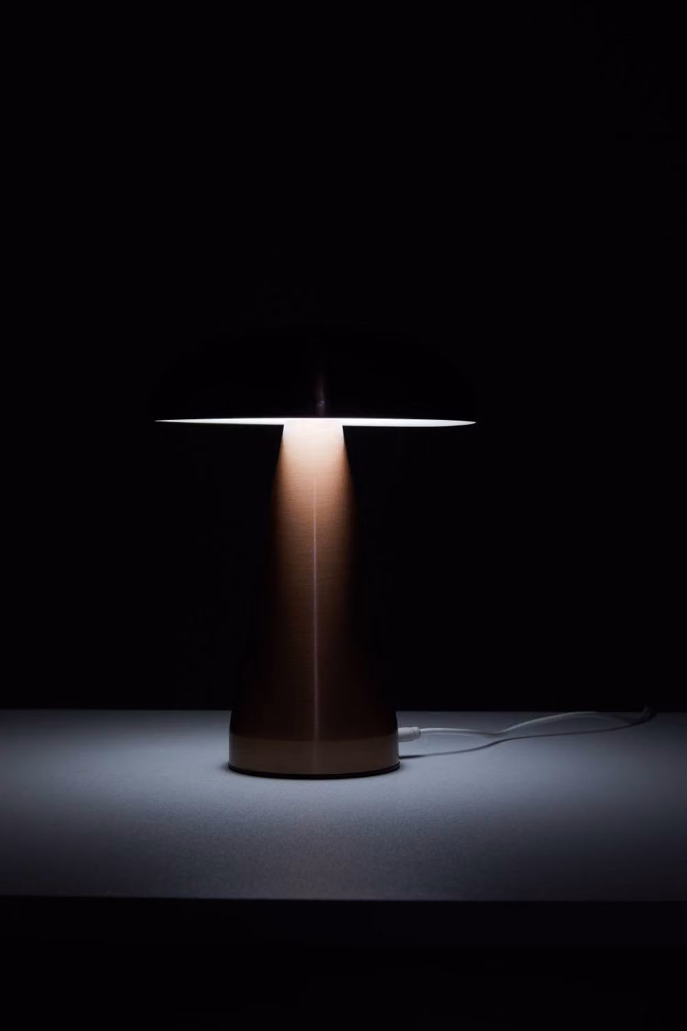 H&O Direct Mushroom Shape Rechargeable Dimmable Table Lamp in Gold/Brass – 7