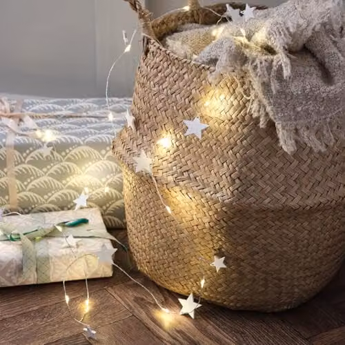 Lights4fun Indoor Christmas Wooden Star Micro LED String Fairy Lights in White and Silver, 1.9m – 3