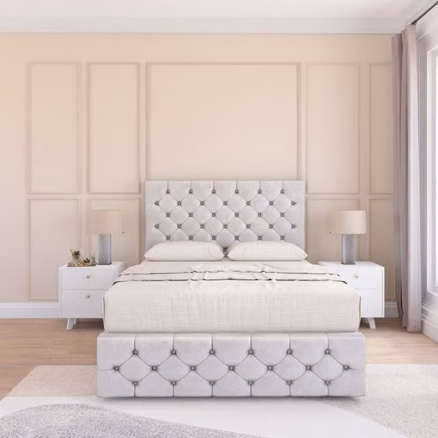 Sloomy Watson Super King Divan Bed Set with Matching Footboard in Silver Plush Velvet