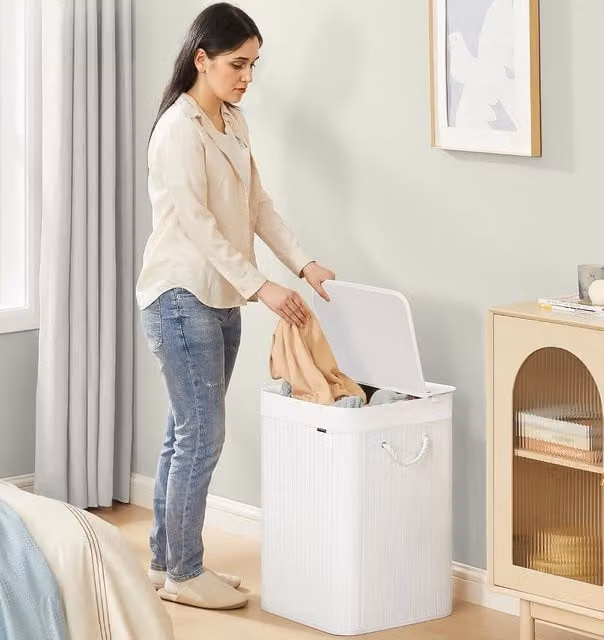 SONGMICS Medium Bamboo Laundry Basket with White Removable and Collapsible Cotton Liner Bag