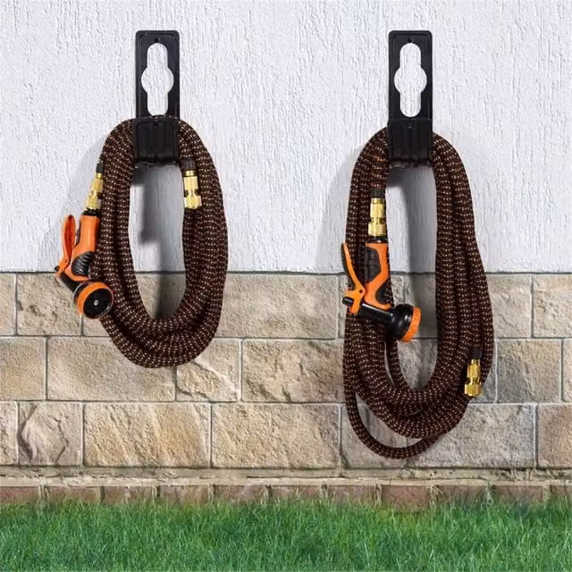 Nordara Brown Expandable Garden Hose with 10-Pattern Spray Nozzle and Brass Fittings – 1