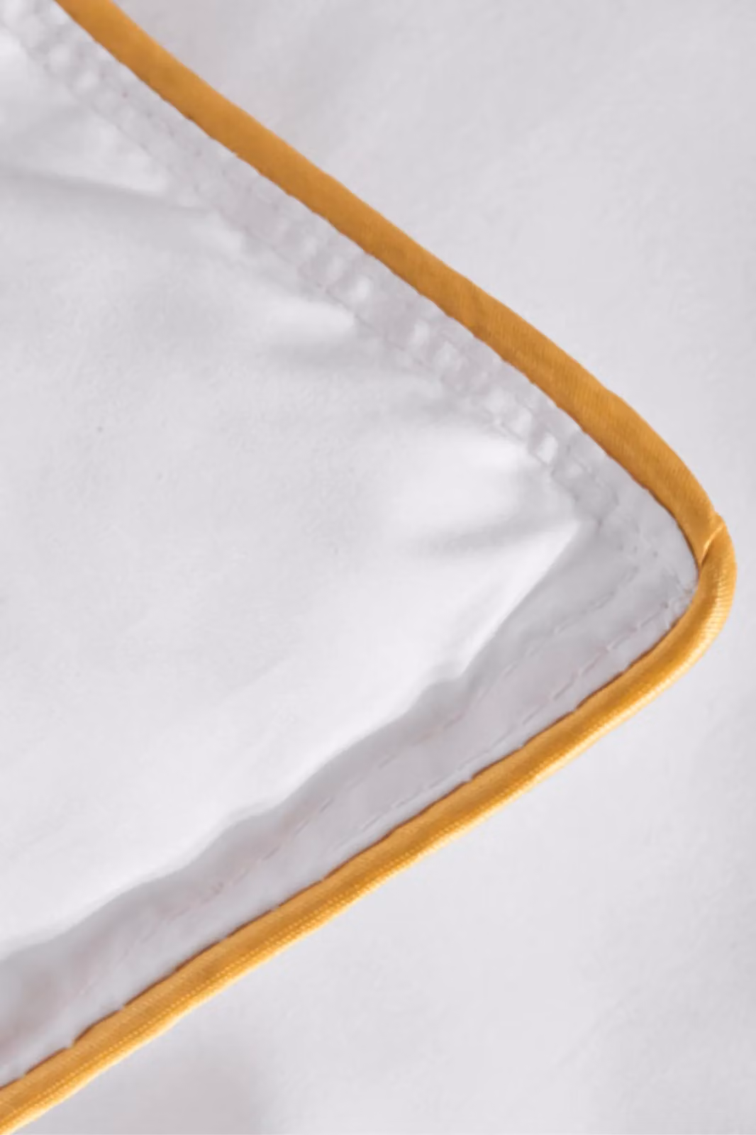 Ezysleep 13.5tog Premium Goose Feather and Down Duvet in White, W/D/H: 200 x 200 cm – 4