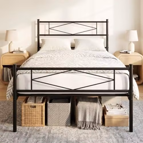HOMCOM Single Metal Bed Frame in Black with Headboard and Footboard, W/D/H: 90 x 190 x 91.44 cm