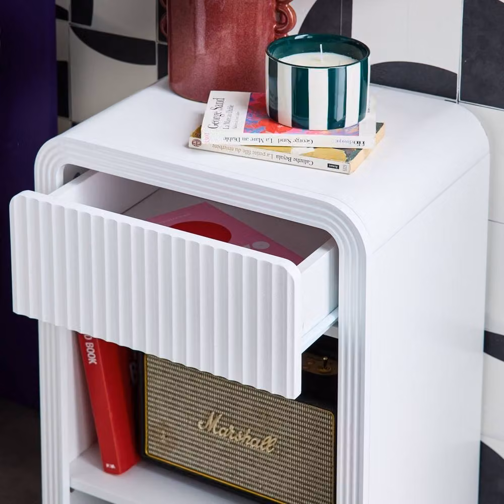 sweeek 1-Drawer Bedside Table with Grooved Wooden Effect in White, H: 53 cm x W: 40 cm x D: 30 cm – 3