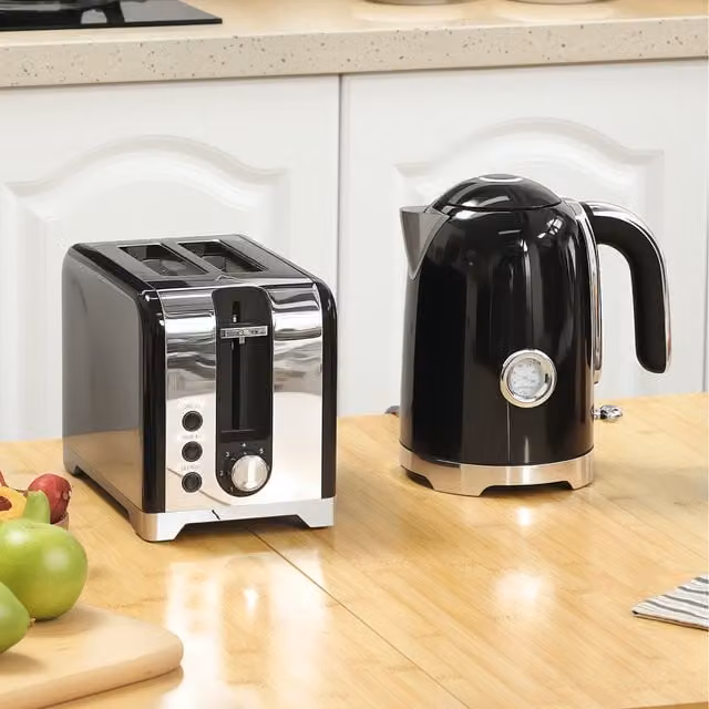 HOMCOM Kettle and Toaster Set in Cream, Black and Silver with Stainless Steel Finish
