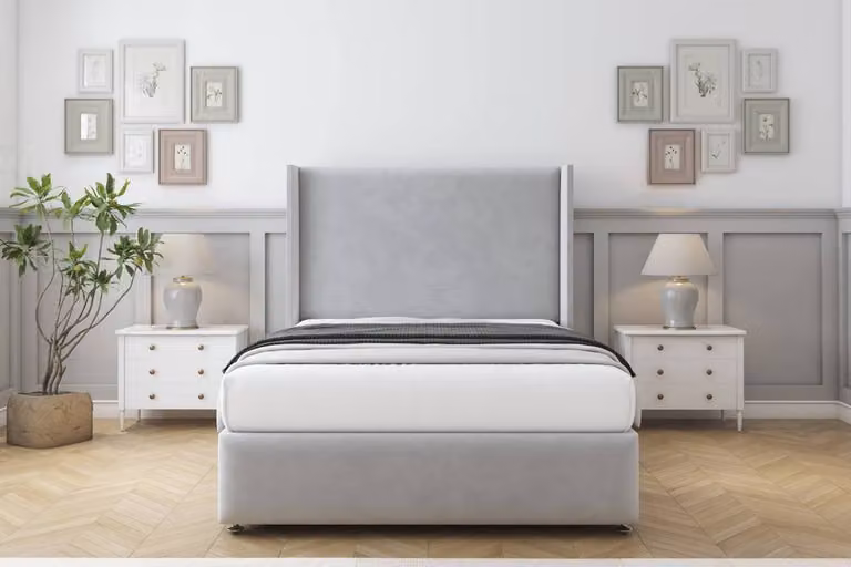 Sloomy Stratford Plush Divan Bed Set in Silver with Wingback Headboard and Footboard, Super King Size
