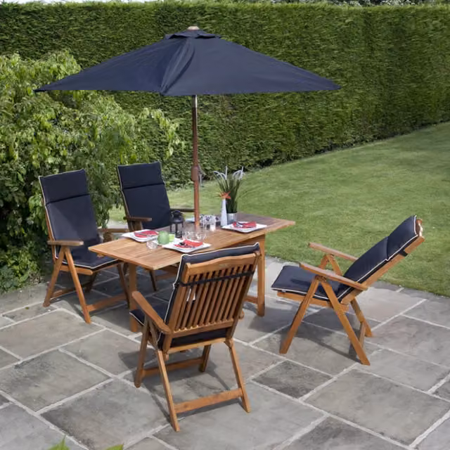 BillyOh Windsor Extendable Outdoor Dining Set in Brown Treated Hardwood with 4 Chairs