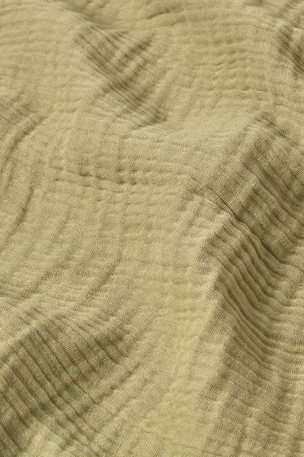 Homescapes Muslin Cotton Throw Blanket, Green, W/D/H: 127 x 180 cm – 2