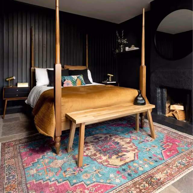 The Rug House Distressed Bordered Persian Style Non Slip Washable Area Rug in Petrol and Pink, W: 290 cm, D: 200 cm
