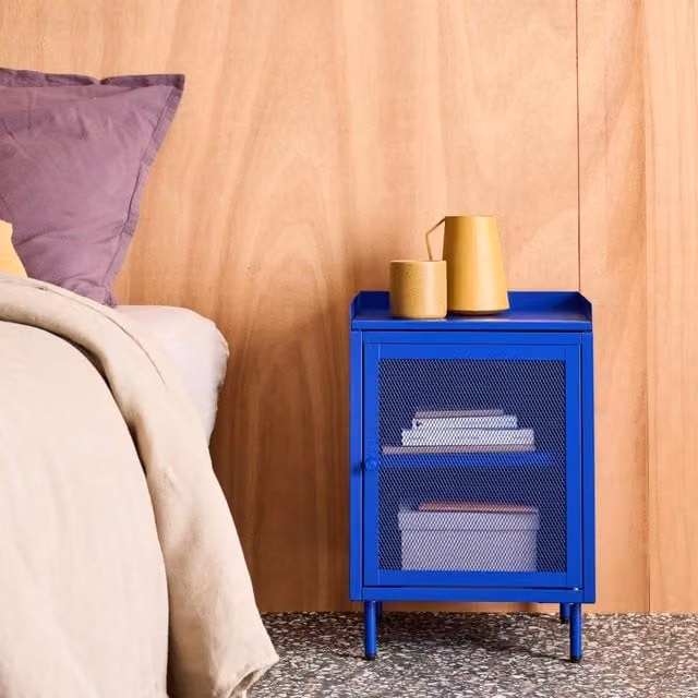 sweeek Industrial Metal Bedside Table with 1 Door in Blue, W: 40 cm, D: 40 cm, H: 58.5 cm