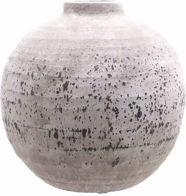 Love Lace Tiber Large Sand Ceramic Tabletop Vase – 1