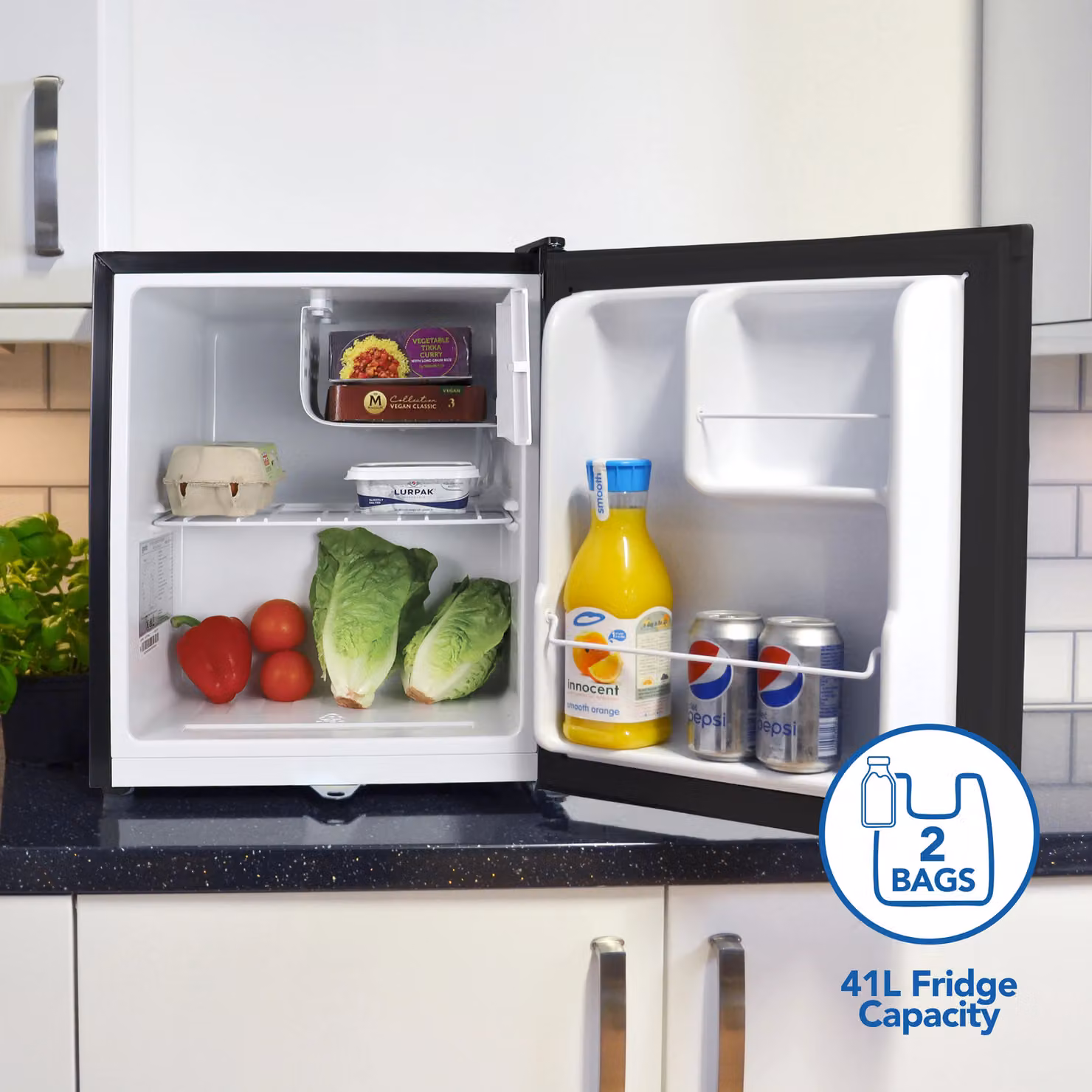 Igenix Lockable Countertop Fridge, 41 Litre, Black – 5