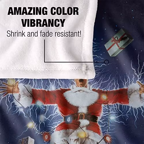 Warner Bros. Christmas Vacation Poster Super Soft Fleece Throw Blanket, Multicolour, W: 91 cm, D: 147 cm – 2