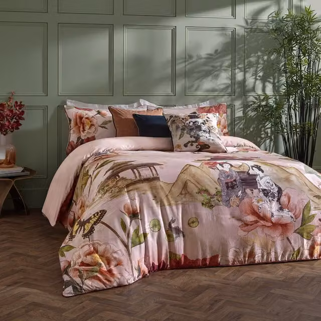 Geisha Reversible Floral Cotton Duvet Cover Set in Pink, Superking, 200 x 200 cm