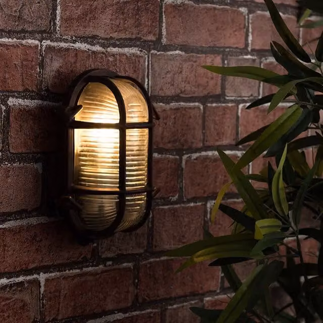 ValueLights Bow Oval Maritime Bulkhead IP64 Outdoor Wall Light in Bronze and Rust Effect with Warm White Filament Bulb – 4