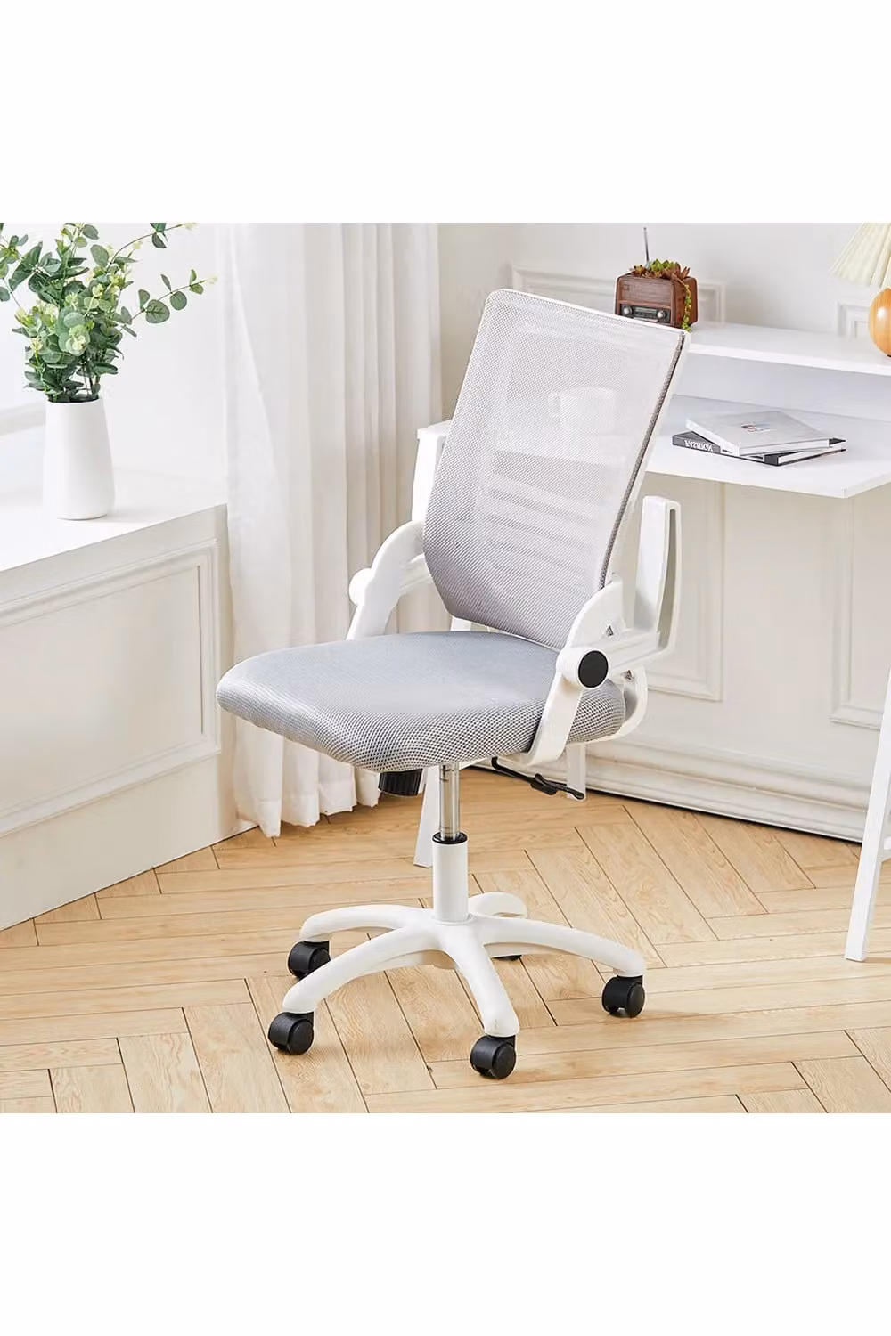 Livingandhome Ergonomic Swivel Computer Chair in Grey Fabric with Armrests