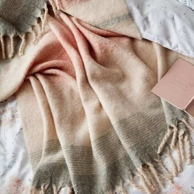 Laura Ashley Ortonby Striped Throw with Fringes in Pink, W: 130 cm, D: 170 cm