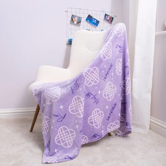 Character World K Pop Demon Hunters Fleece Blanket, Purple and Gold, W/D/H: 100 x 150 cm