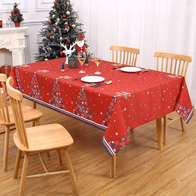 London Boutique Red Floral Christmas Tablecloth, Waterproof and Washable, W: 137.16 cm, L: 177.8 cm