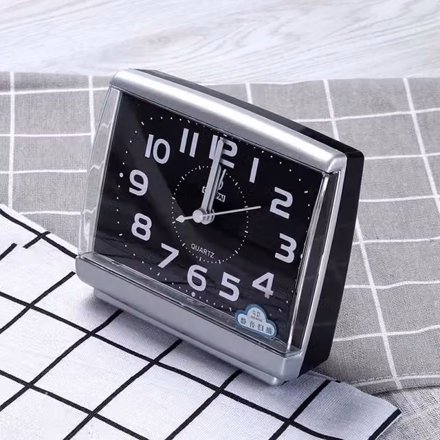 YnysTec Silver Battery Operated Quartz Silent Alarm Clock