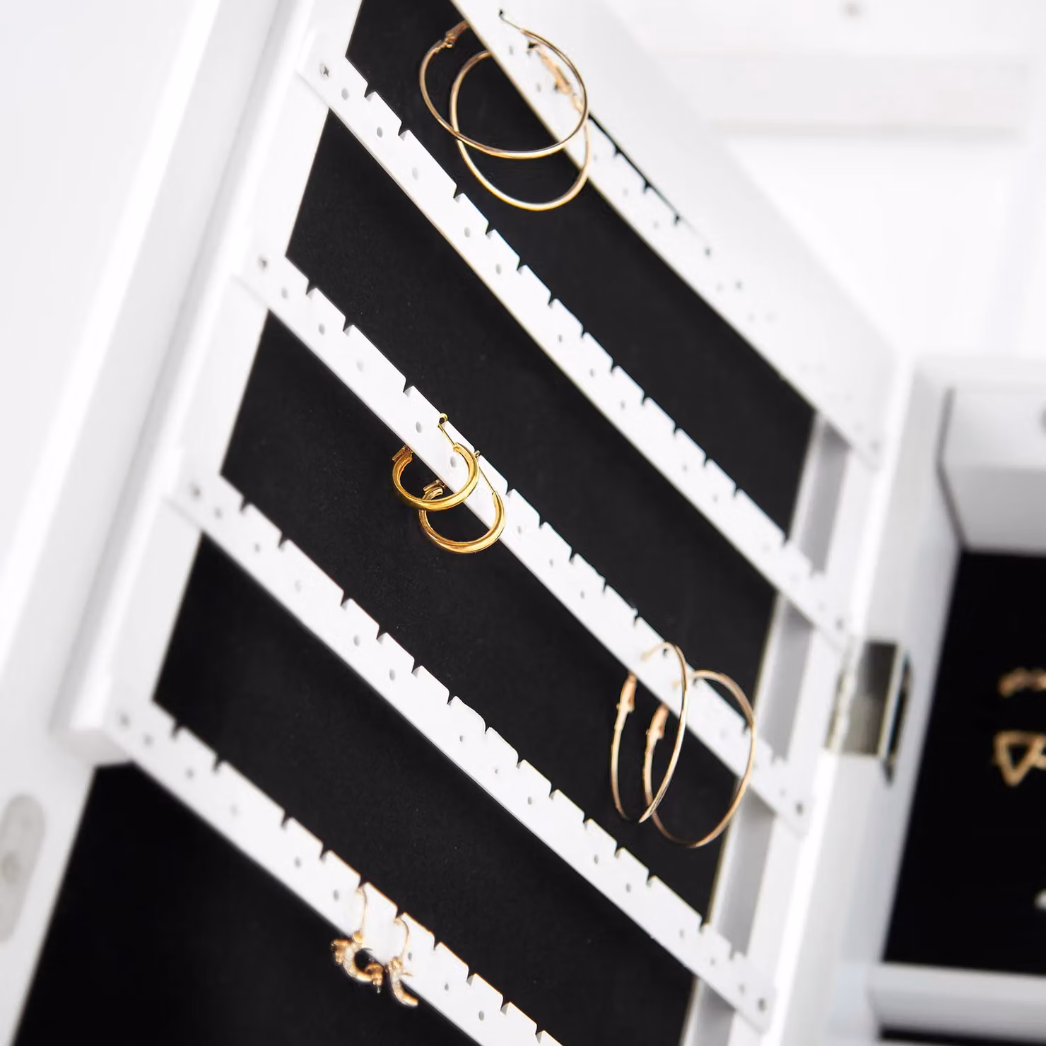 CARME HOME Amelia White Mirrored Jewellery Cabinet – 4