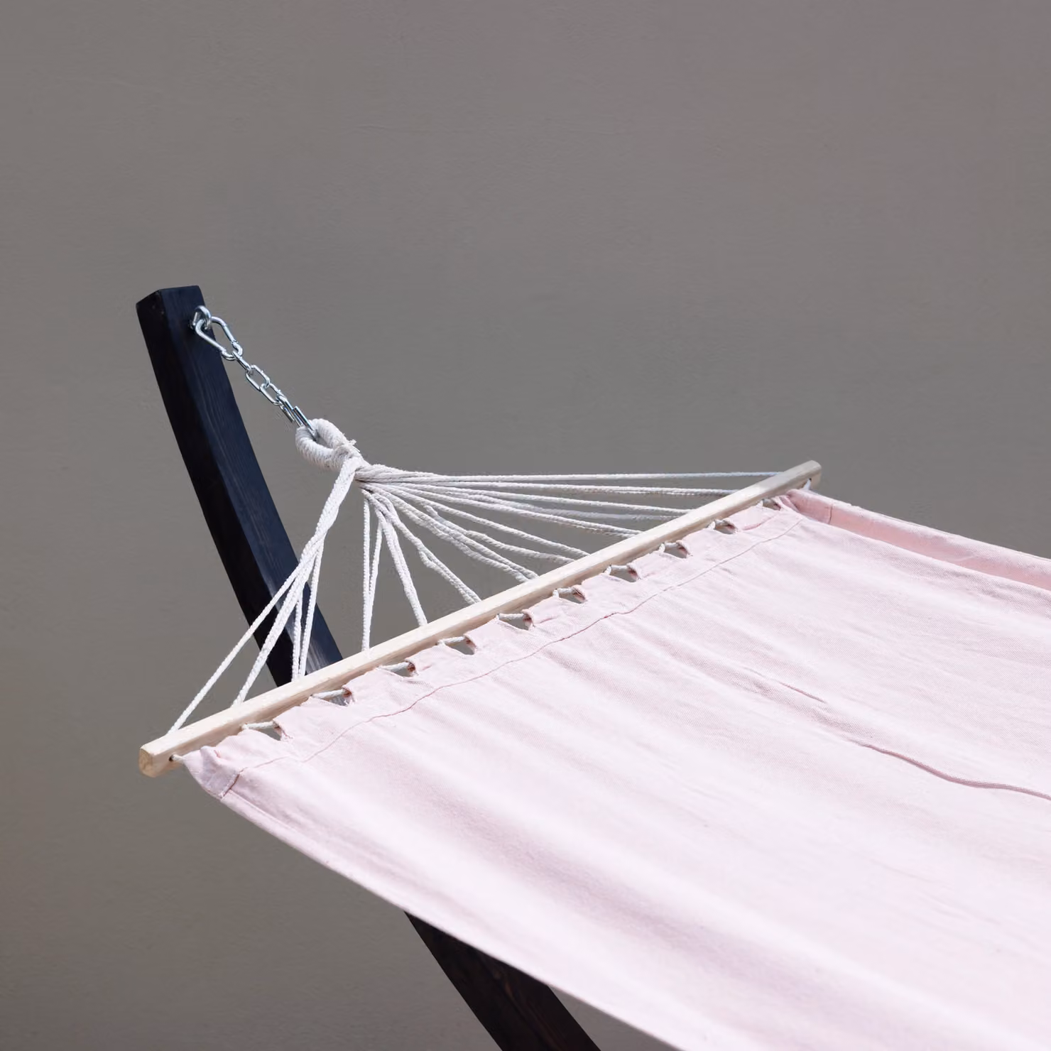 Primrose Blush Pink Cotton Hammock with Anthracite Treated Hardwood Stand – 2