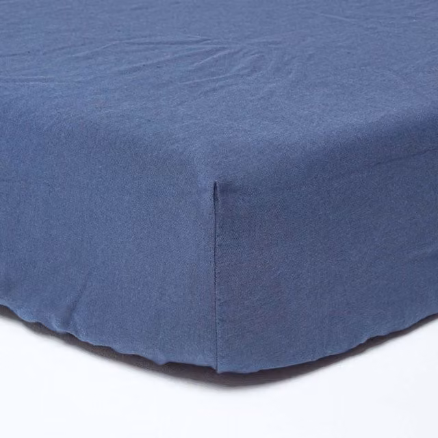 Homescapes Navy Blue Linen and Combed Cotton Fitted Sheet, W/D/H: 140 x 200 cm