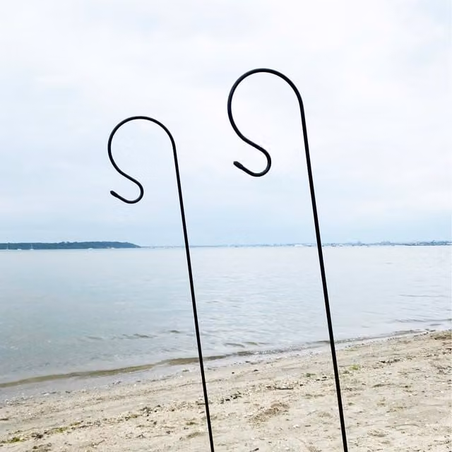 Selections Black Metal Shepherds Crook Garden Border Hooks (1.5m)