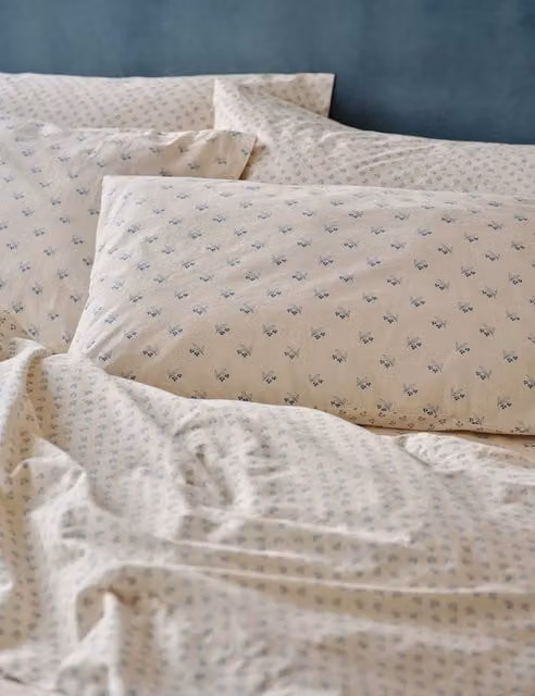 Piglet In Bed Martha 2 Pack Washed Cotton Floral Pillowcases in Blue and White