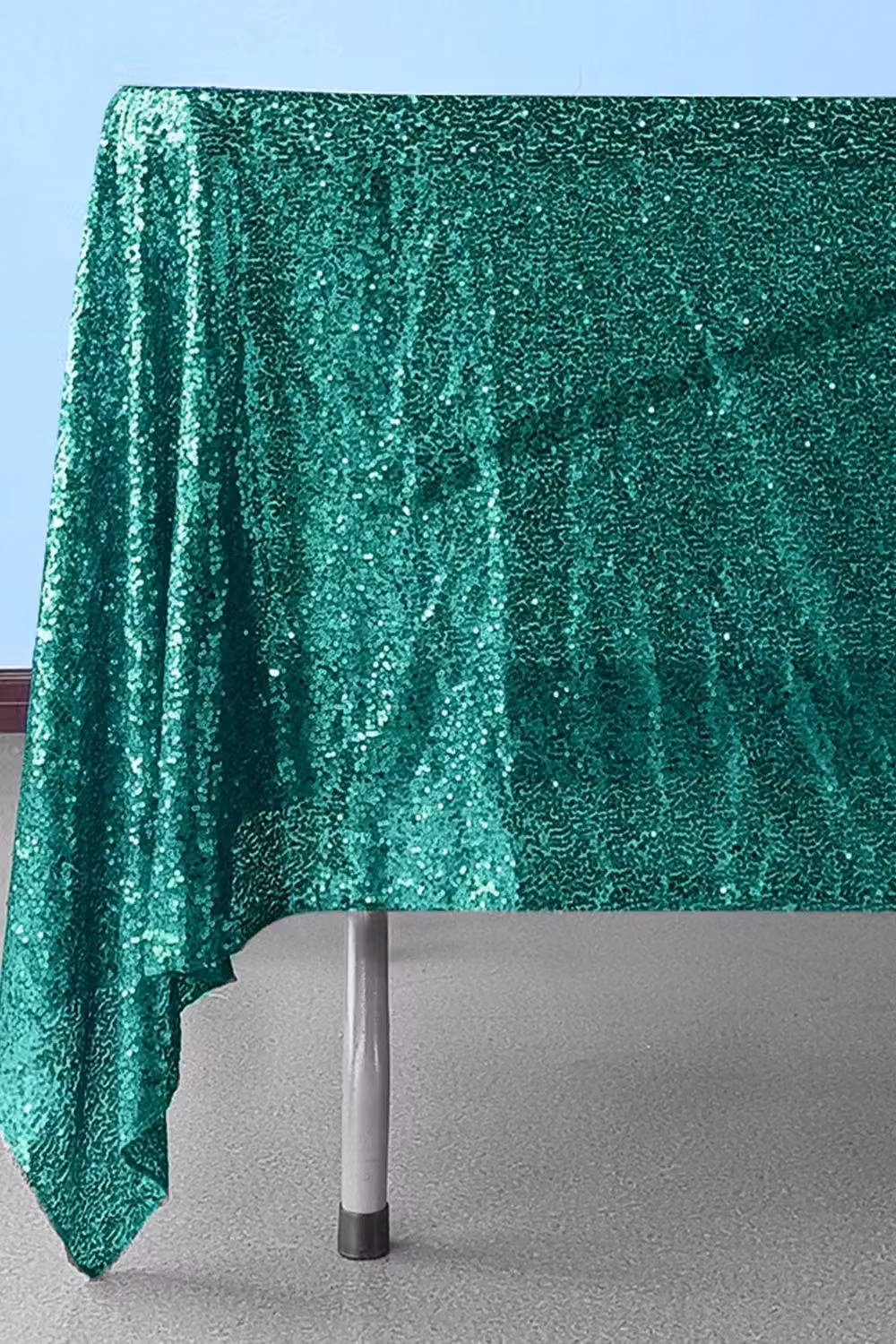 Neel Blue Square Sequin Tablecloth in Emerald Green, W x W: 177.8 x 177.8 cm – 2