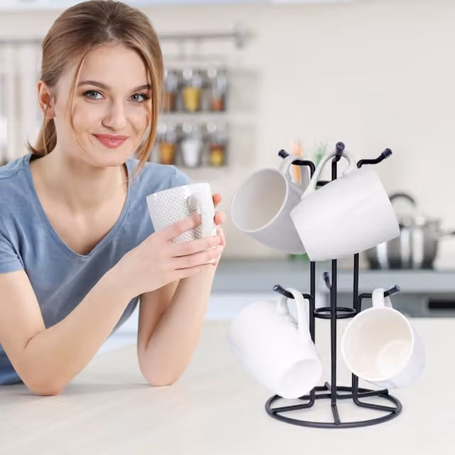Homiu Black Metal Freestanding 6 Cup Mug Tree