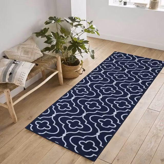 Desire Rugs Machine Washable Quatrefoil Design Anti Slip Runner, Blue, W: 67 cm, L: 220 cm