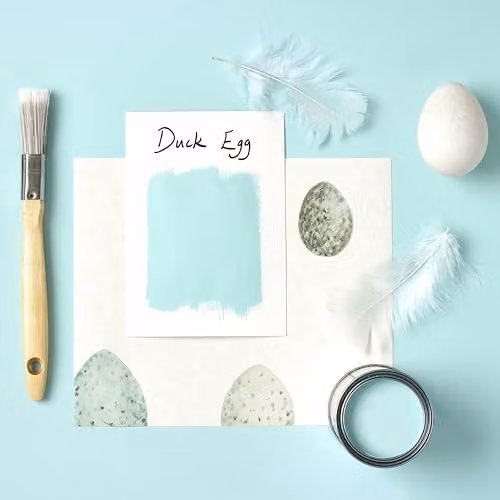 Rust-Oleum Chalky Matt Wall Paint in Duck Egg Blue, 2.5L – 3