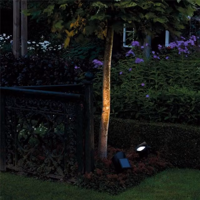 Luxform Palmyra USB Rechargeable LED Garden Light in Black