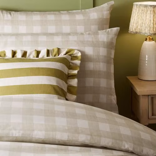 Riva Home Green Striped Linen and Polyester Square Cushion, W/D/H: 50 x 50 x 50 cm – 3