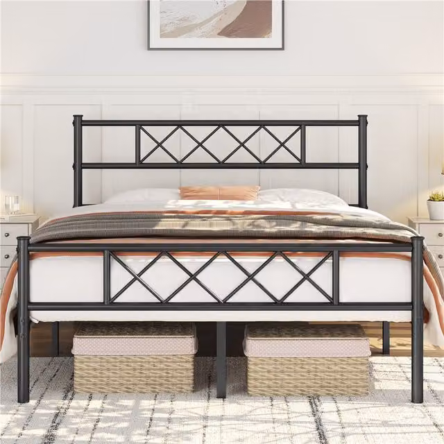 Yaheetech Black Metal Industrial Bed Frame with Geometric Headboard, 140 x 200 cm
