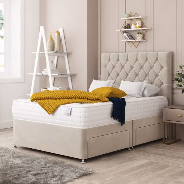 Bed Choices Windsor Upholstered Chesterfield Divan Bed with 2 Drawers and 26 inch Headboard in Cream, Size: 140 x 200 cm