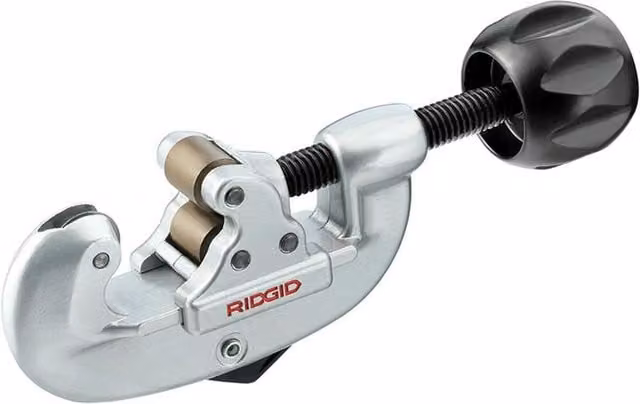 RIDGID Heavy-Duty Screw Feed No.15 Tubing and Conduit Cutter, 28mm Capacity, Grey (32925)