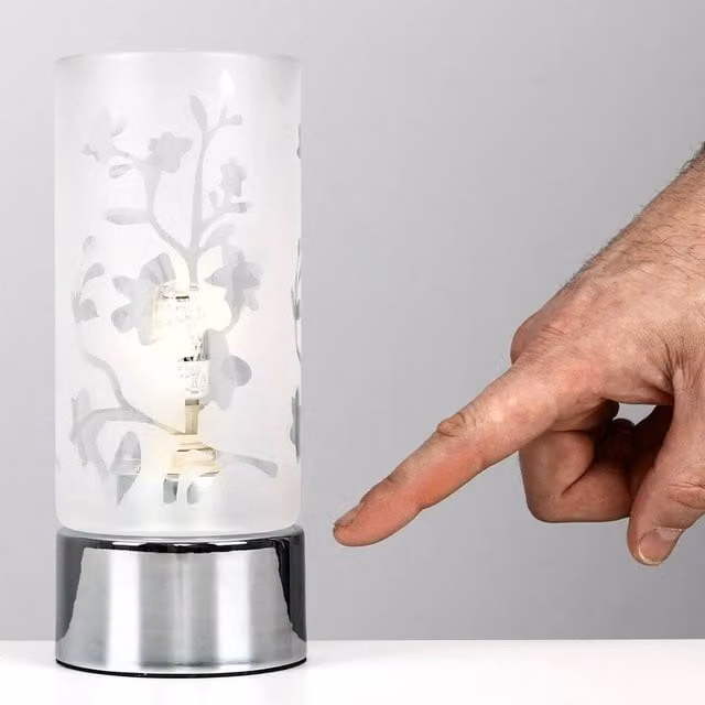 FORGEVIO Dimmable Touch Table Lamp in White and Chrome, Height: 19 cm