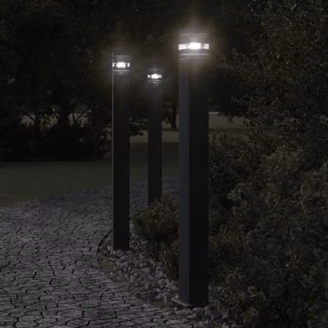 Berkfield Home Black Aluminium Outdoor Floor Lamp, Height: 110 cm