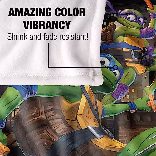 LOGOVISION Teenage Mutant Ninja Turtles Mutant Mayhem Nightly Rooftop Escapade Super Soft Fleece Throw Blanket, White, W/D/H: 152 x 127 cm – 3