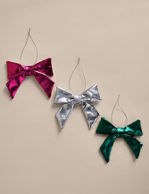 M&S 3 Pack Metallic Bow Pendants in Silver and Multicolour