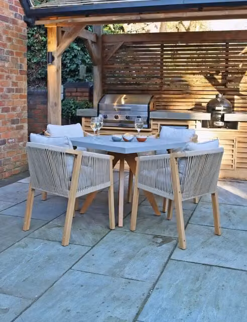 Royalcraft Luna 4 Seater Garden Table and Chairs Set in Natural Acacia Wood