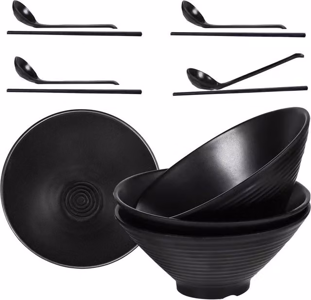 Greentainer 4-Piece Japanese-Style Large Noodle Bowl Set with Spoons and Chopsticks in Black – 1