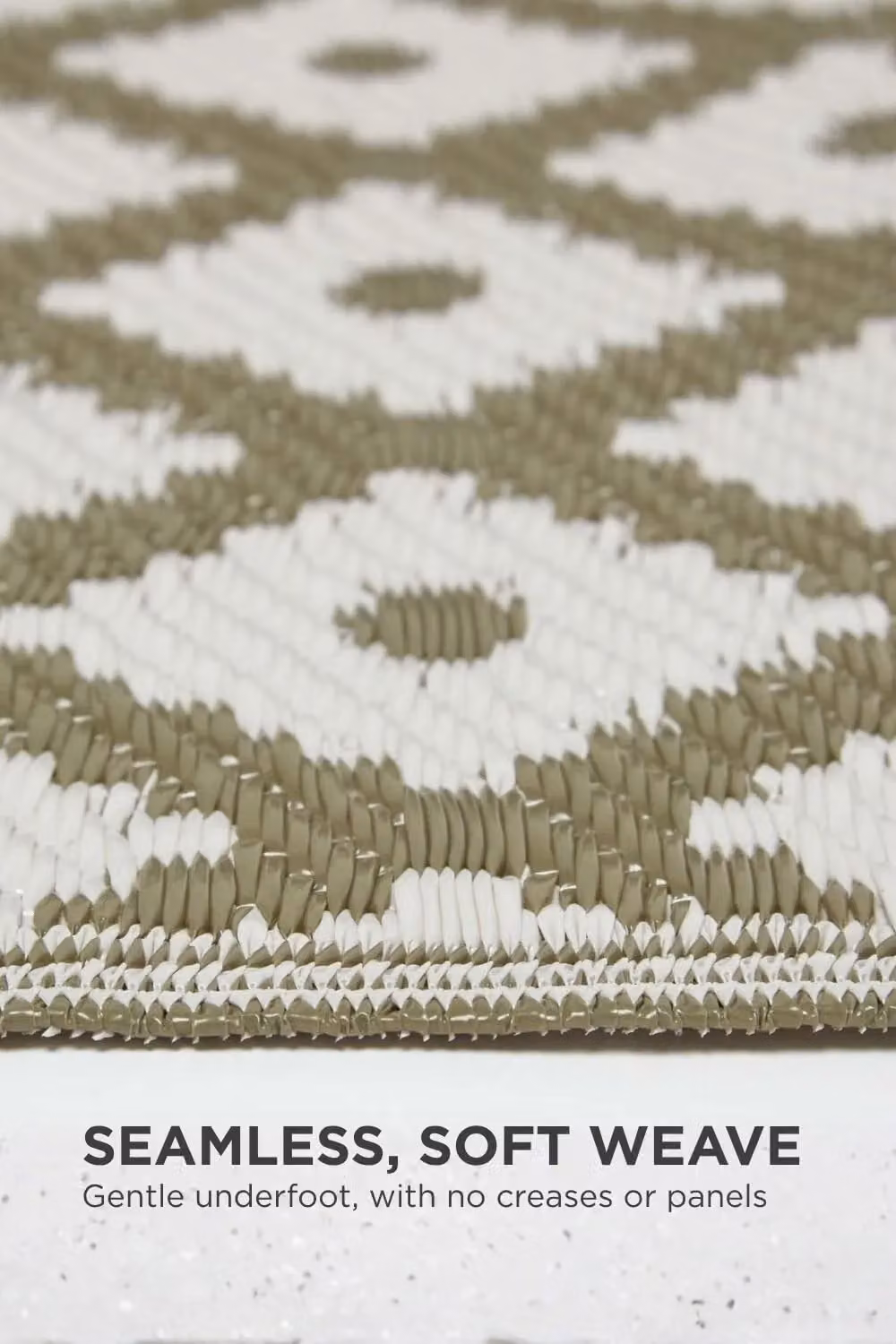 Homescapes Luxury Outdoor Rug May Geometric in Green and White, W: 75 cm, L: 200 cm – 3