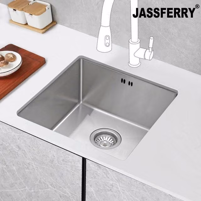 JASSFERRY Stainless Steel Undermount Kitchen Sink in Silver – 1