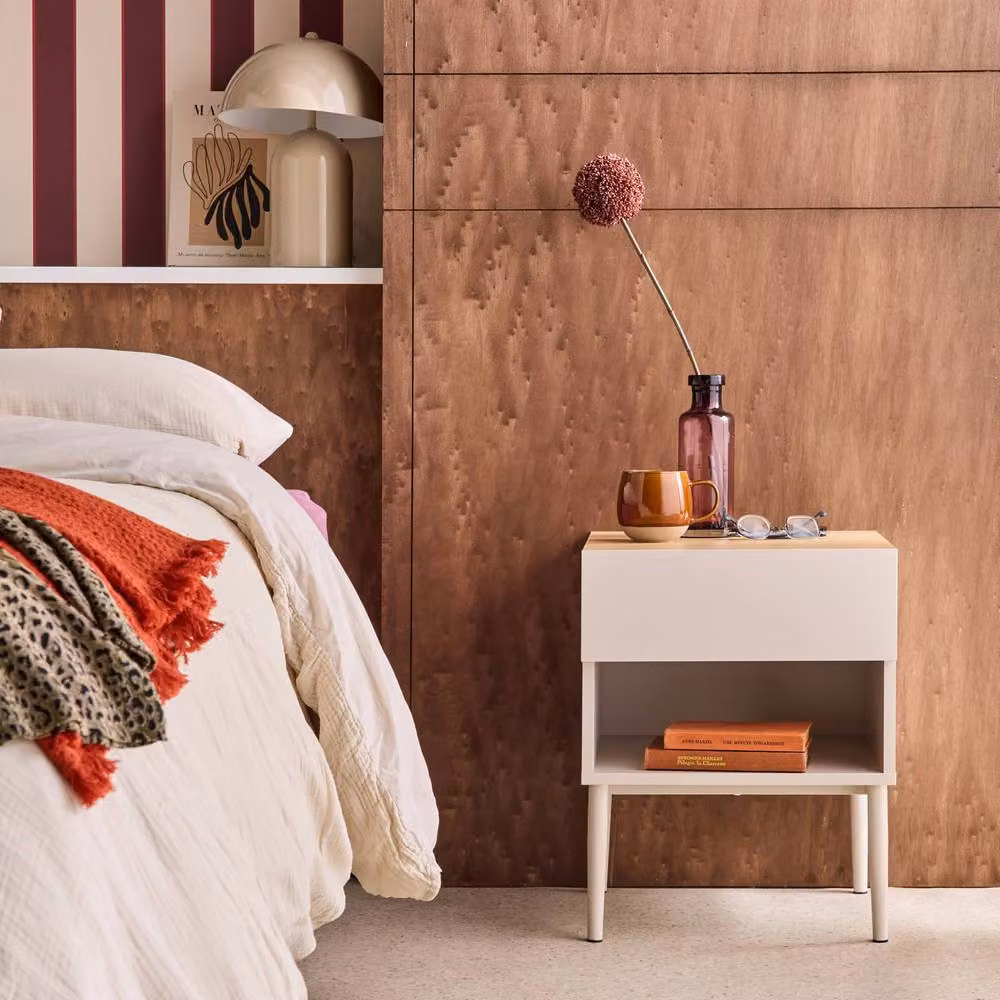 sweeek Set of 2 Modern Bedside Tables in Beige with Metal and Wood Decor, featuring 1 Door and 1 Niche, W/D/H: 40 x 40 x 40 cm – 3
